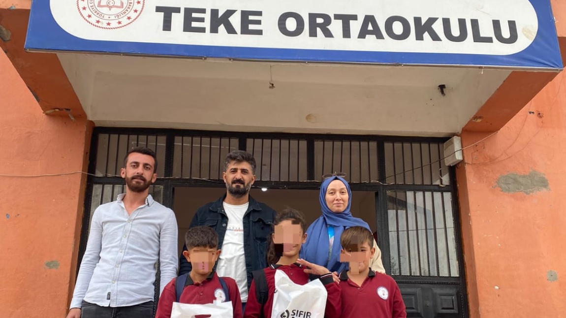 SEVİYE BELİRLEME SINAVINDA DERECEYE GİRENLERE ÖDÜL VERİLDİ